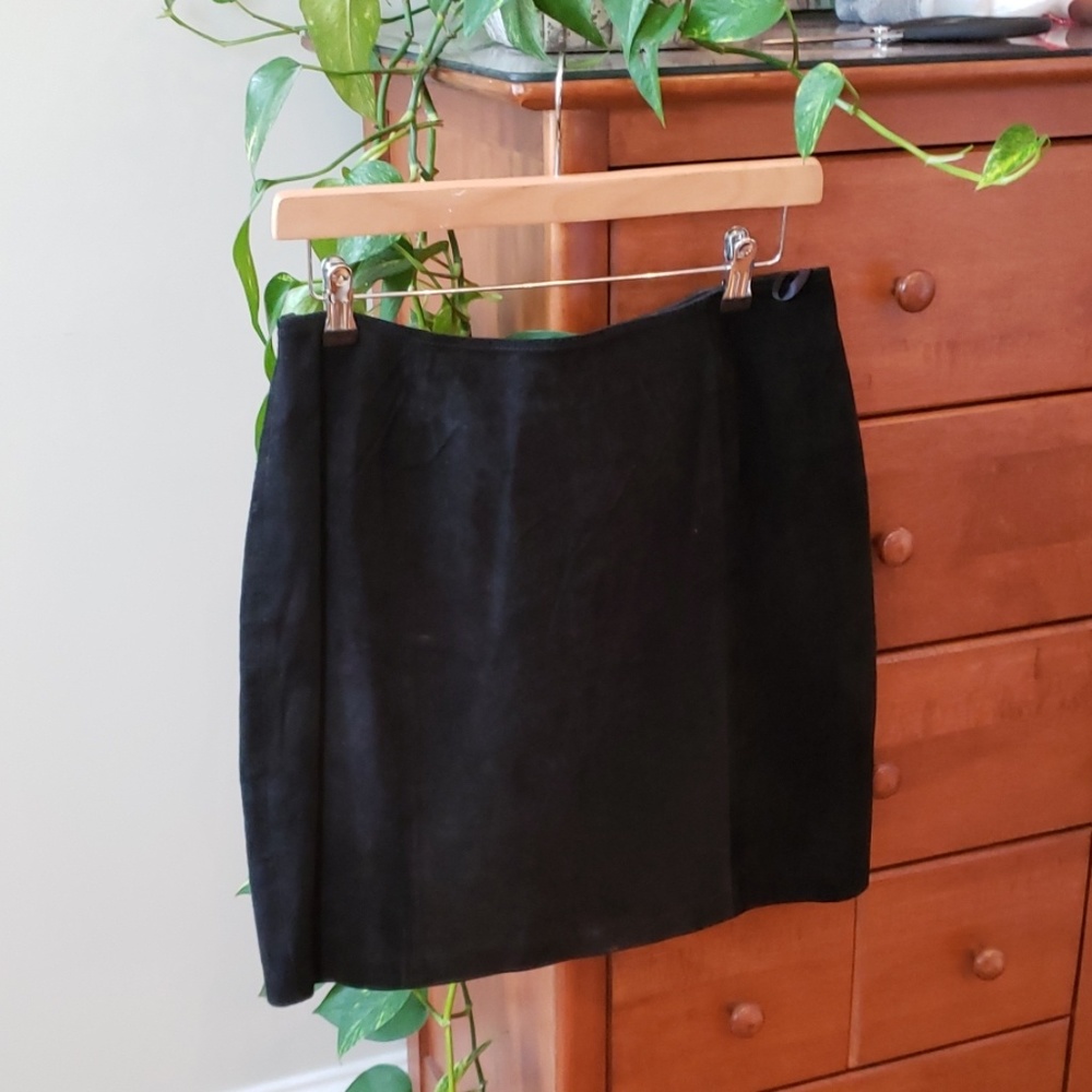 Black Skirt Sz 10 💕💕💕
